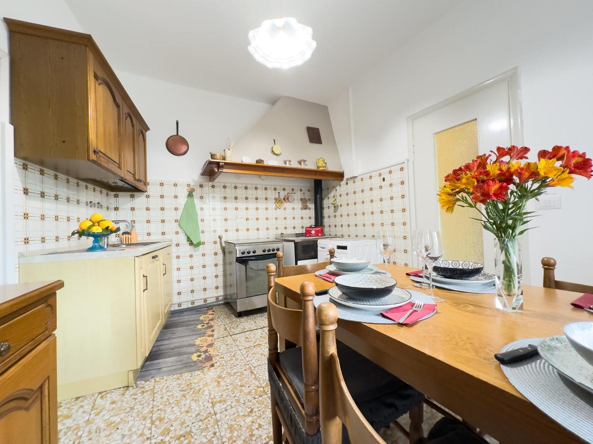 Sanremo Mare E Relax - Affittasi "Casa Illiade" Con Parcheggio Libero, Terrazza E Wi-Fi Daire Dış mekan fotoğraf